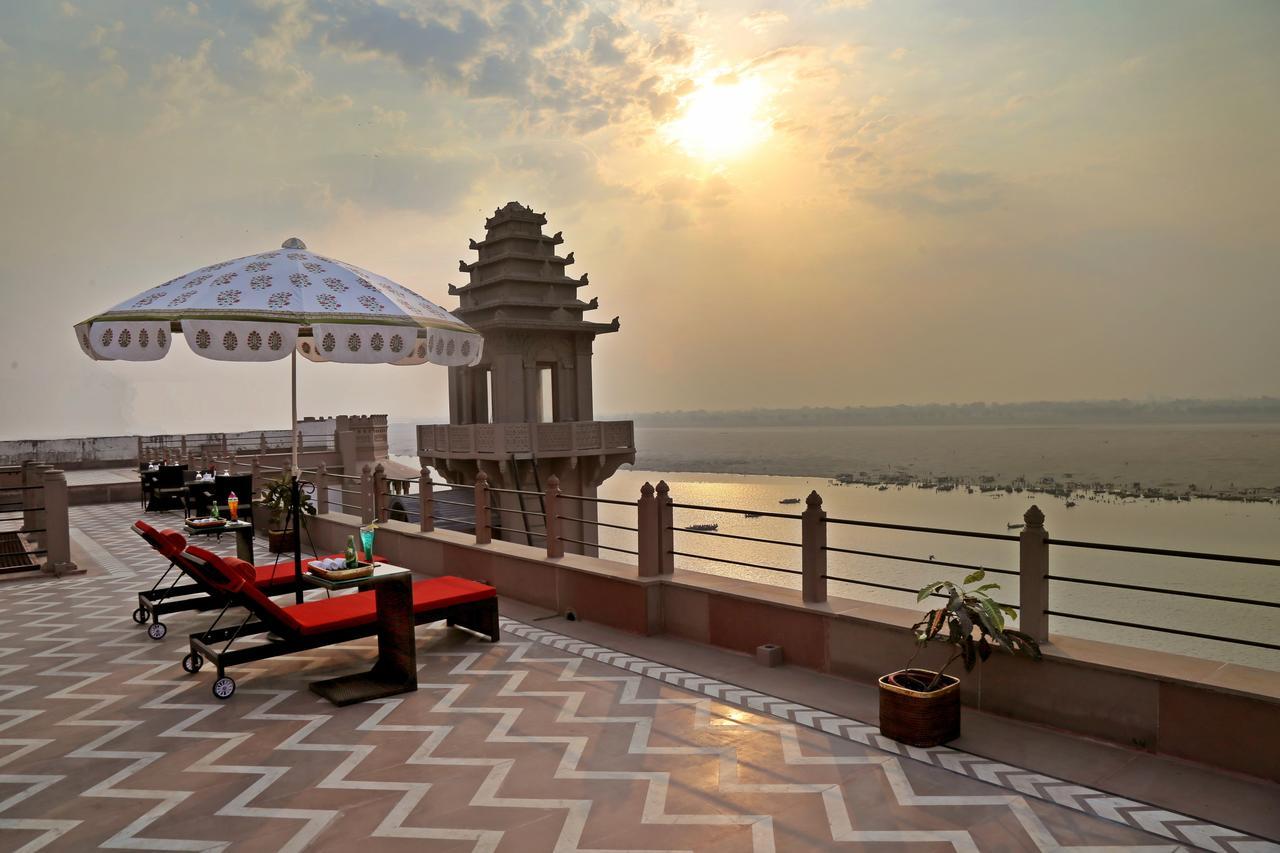 Brijrama Palace, Varanasi - By The Ganges Exteriör bild