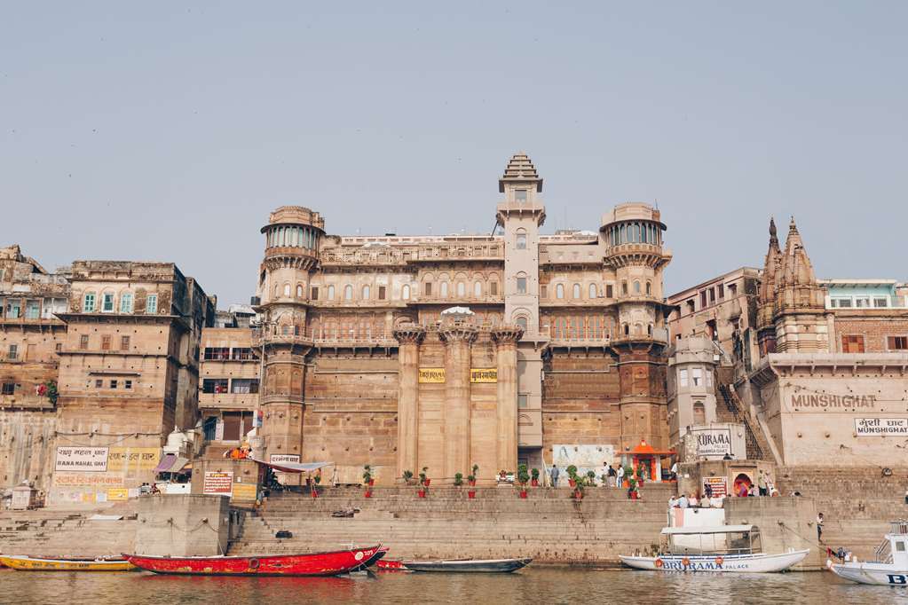 Brijrama Palace, Varanasi - By The Ganges Exteriör bild