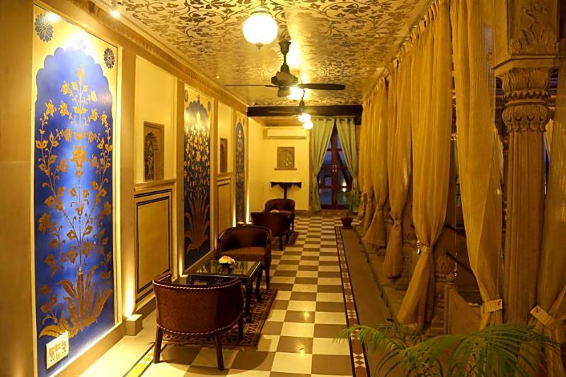 Brijrama Palace, Varanasi - By The Ganges Exteriör bild