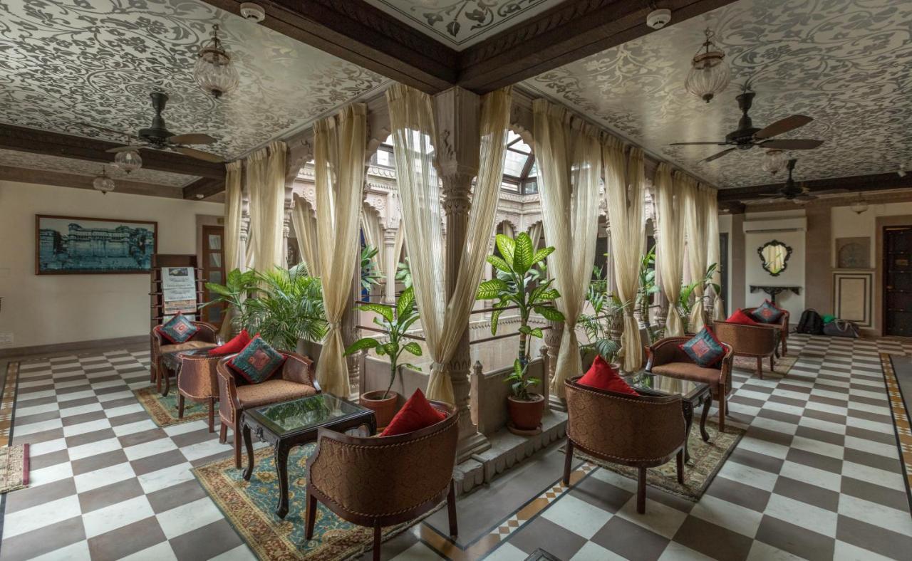 Brijrama Palace, Varanasi - By The Ganges Exteriör bild